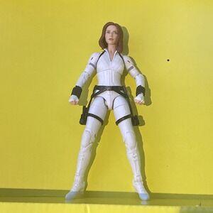 Hasbro Marvel Legends Black Widow 6-inch Deluxe Action Figure Loose